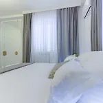 Danica With Heated Pool And Jacuzzi Kastela