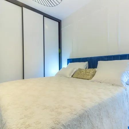 Danica With Heated Pool And Jacuzzi Villa Kaštela